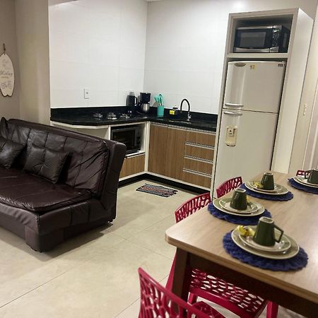 Residencial Tia Dilma Apartment Bombinhas Exterior photo