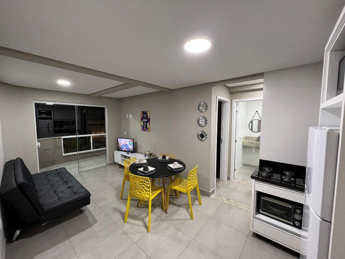 Residencial Tia Dilma Apartment Bombinhas Exterior photo