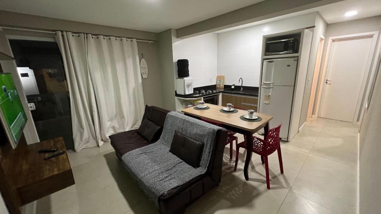 Residencial Tia Dilma Apartment Bombinhas Exterior photo
